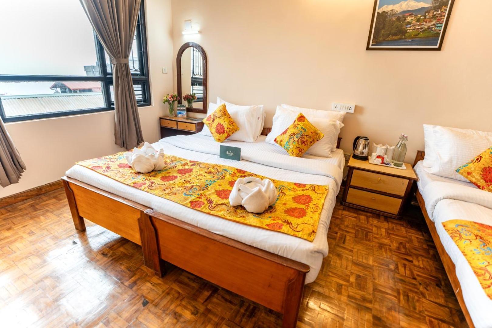 Muscatel Fairmont - 100 Mts From Mall Road 다르질링 외부 사진